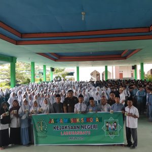 Jaksa Masuk Sekolah (JMS) Kejaksaan Negeri Labuhanbatu di Pesantren Daarul Muhsinin Janjimanahan